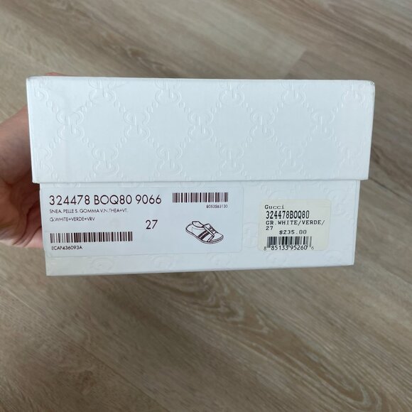 Gucci Kids White Sneakers with Red and Green Stripes - Picture 2 of 16